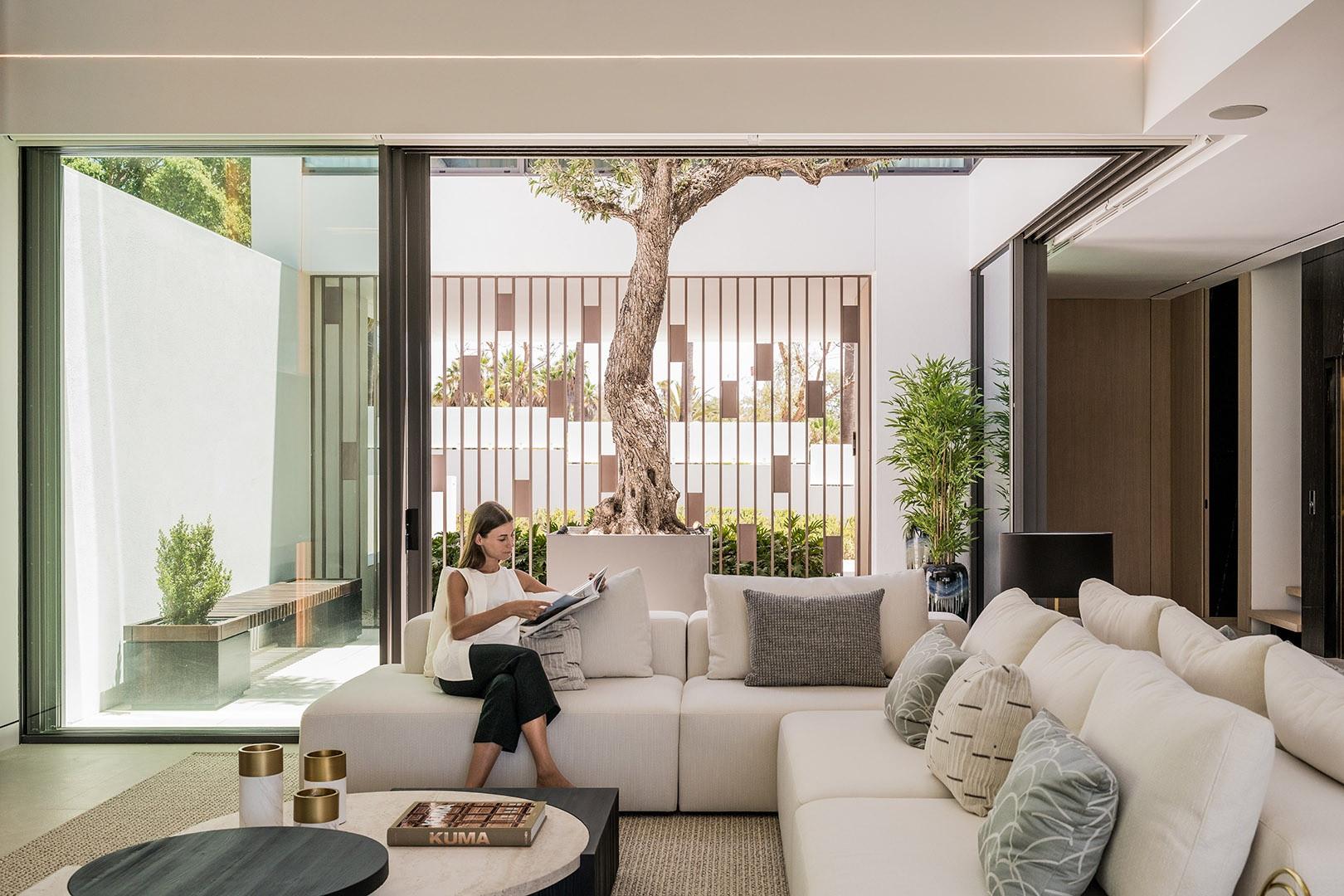 Semi Detached Villa · Marbella Golden Mile