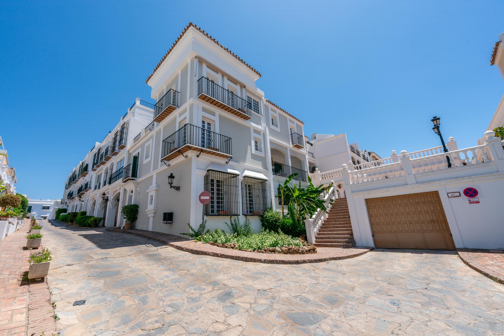 Duplex · Nueva Andalucia