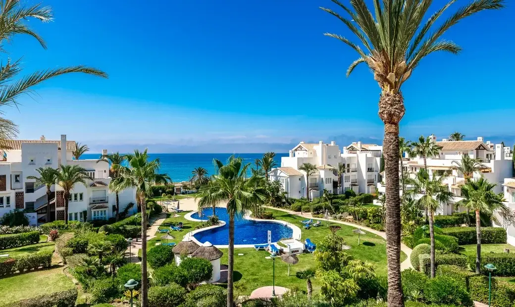 New Golden Mile Buyer’s Guide | Best Areas to Buy