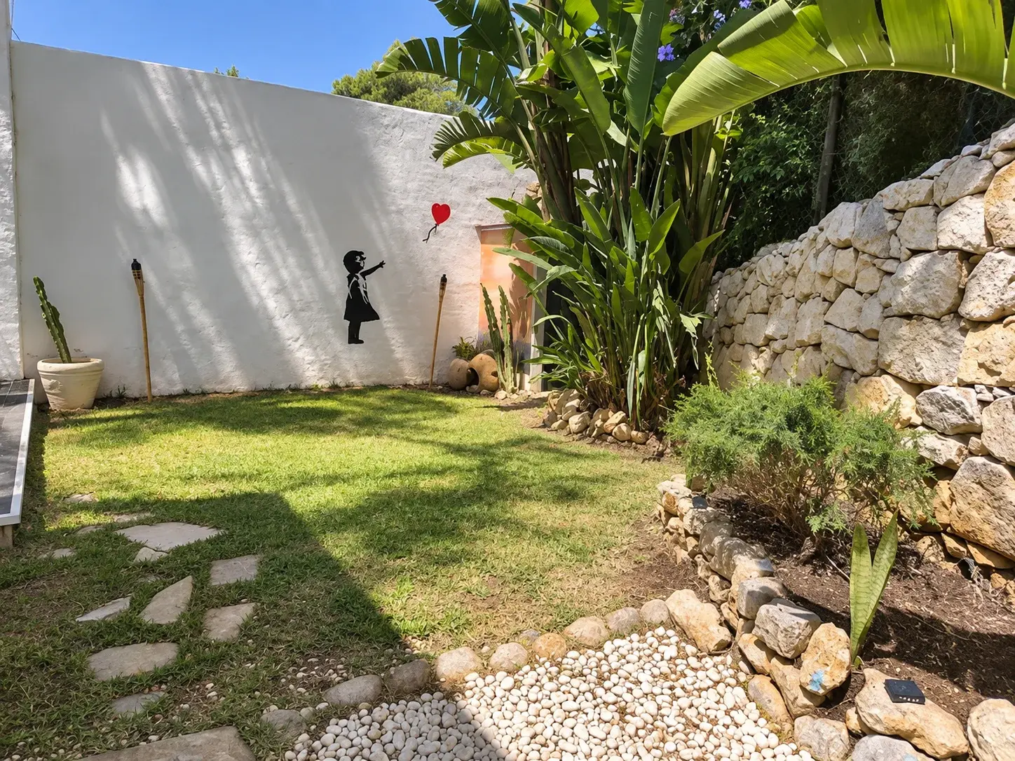 Buying an Older Villa in Marbella: What to Check Before Making an Offer